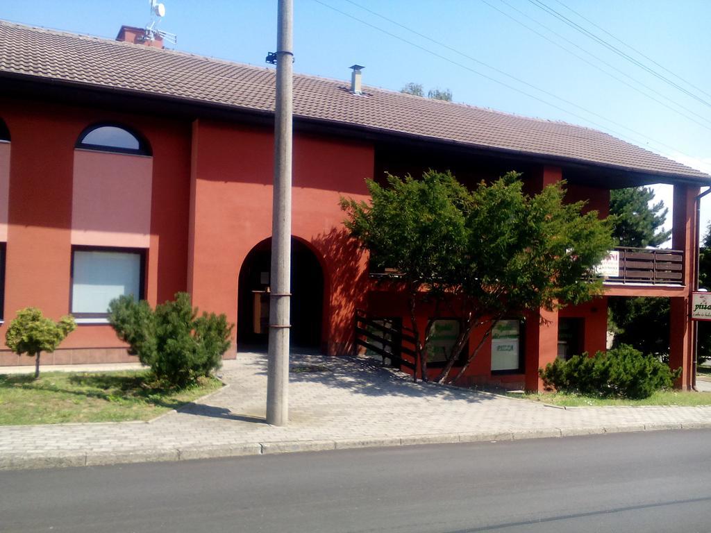 Ferienwohnung Oaza Vacenovice Exterior foto