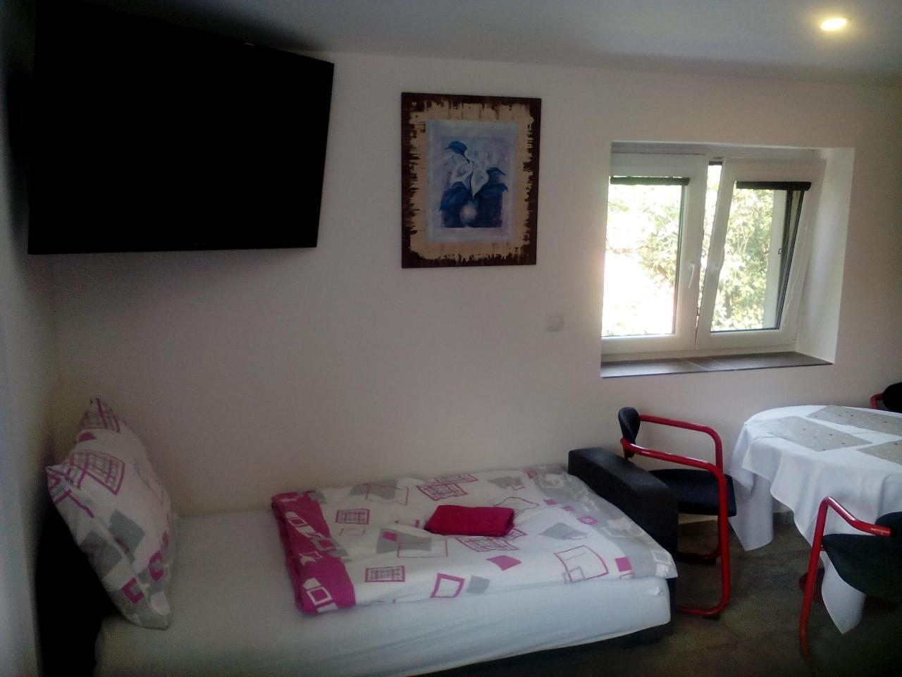 Ferienwohnung Oaza Vacenovice Exterior foto